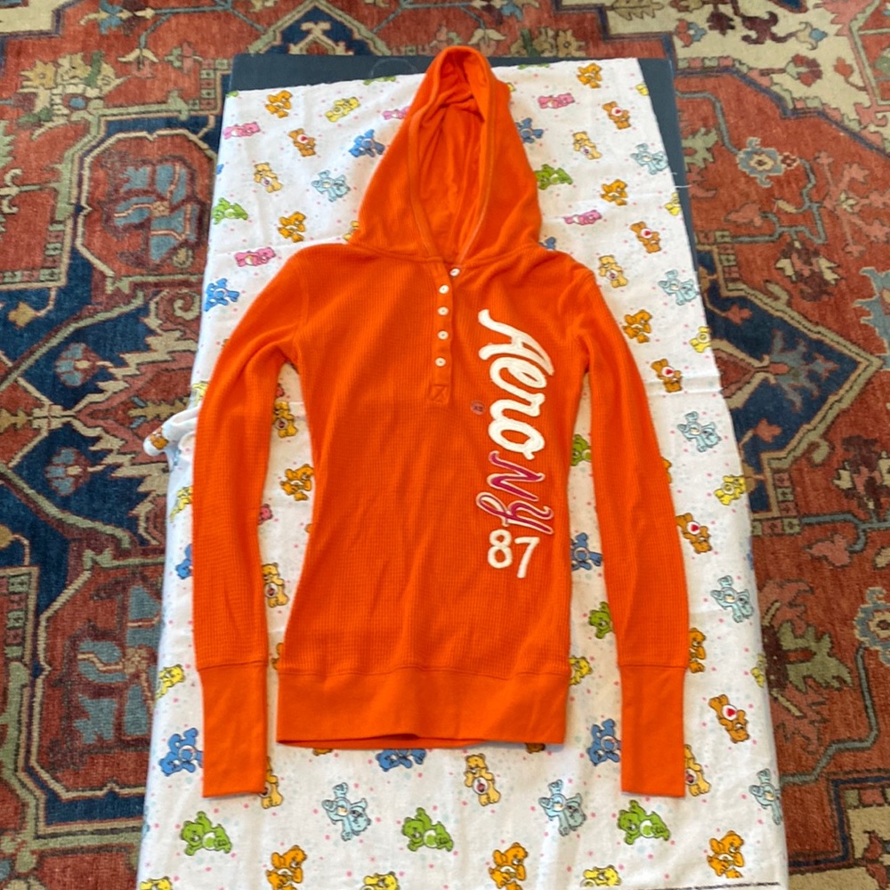 Aeropostale long sleeve hooded shirt